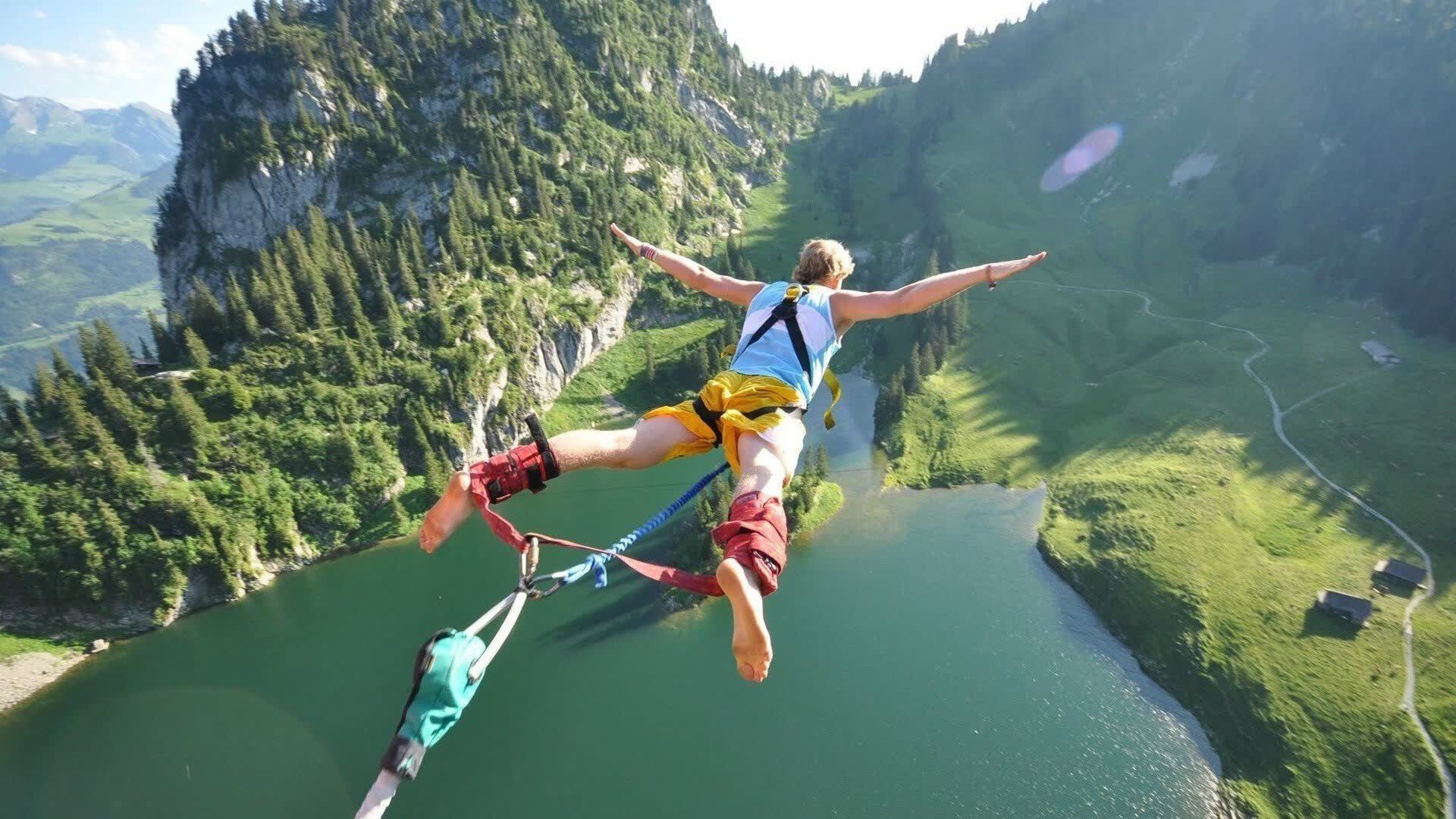 Scout王者归来!首战震撼美国,全场沸腾